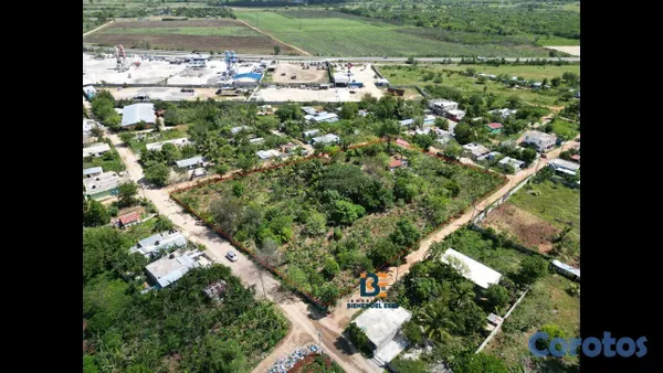solares y terrenos - Se vende terreno de tierra llana con 7,666 metros  6