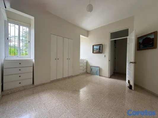apartamentos - APARTAMENTO REMODELADO EN VENTA EN BELLA VISTA, PR 15