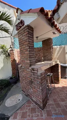 casas - Residencia en Los Cerros | Patio Enorme, Doble Cocina y Terraza para Celebracion 20