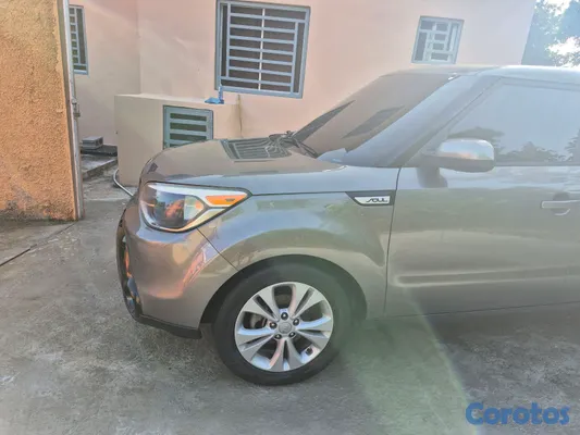 jeepetas y camionetas - lo vendo muy buena condiciones llamen solo interesado.. 2