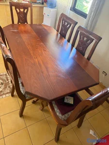 Mesa en caoba 