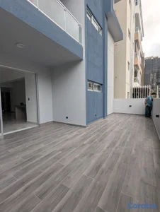 Apartamento nuevo  con terraza, de 2 habitaciones 