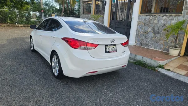 carros - hyundai elantra límited doch 5