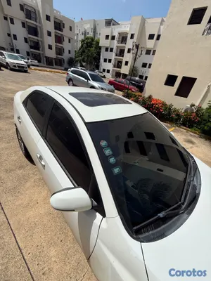 carros - 🚗 Kia Forte 2011 (Gas de fábrica): 425,000 | Negoc 9