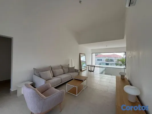 casas vacacionales y villas - venta de Villa amueblada con piscina en punta cana village República Dominicana  6