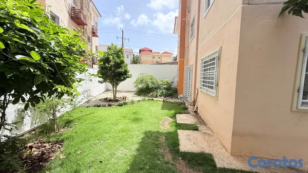 apartamentos - Apartamento en Venta en Pueblo Bávaro con Patio Pr 14
