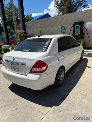 carros - Nissan Tiida 2007 Americano  12