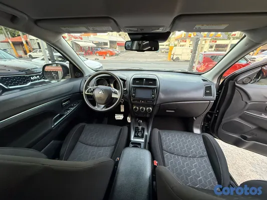 jeepetas y camionetas - Mitsubishi outlander Sport ES 2021 6