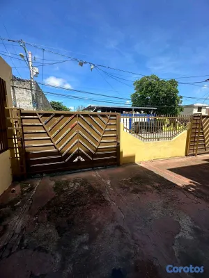 casas - Casa con nave industrial para uso comercial, excelente ubicación Alma Rosa 2da 3