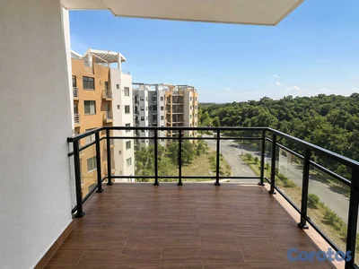A 5 minutos de la Embajada Americana, El Apartamen