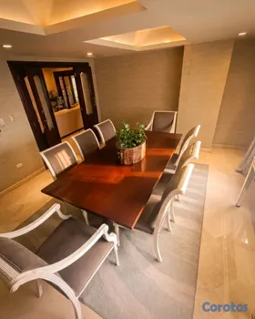muebles y colchones - Juego Comedor Completo Mesa Caoba + 8 Sillas Francesas Talladas - Lujo