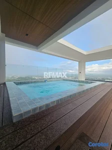 Apartamento de 3 habitaciones 3.5 baños en alquile