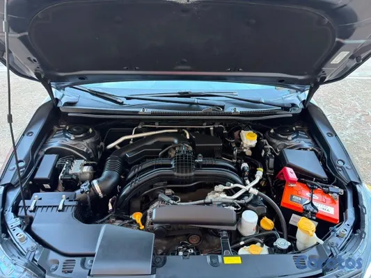 carros - Subaru Impreza sport hatchback  11