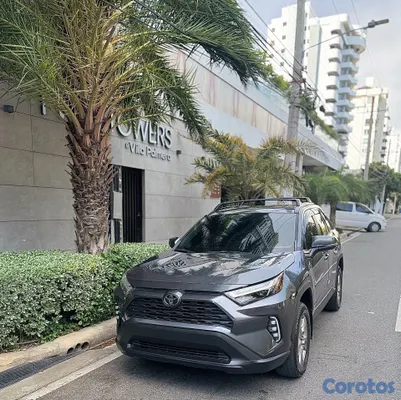 jeepetas y camionetas - TOYOTA RAV4 XLE 2023 2