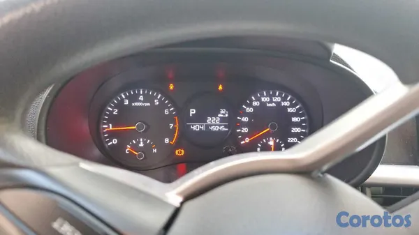 carros - Kia Picanto 2023 en excelentes condiciones 3