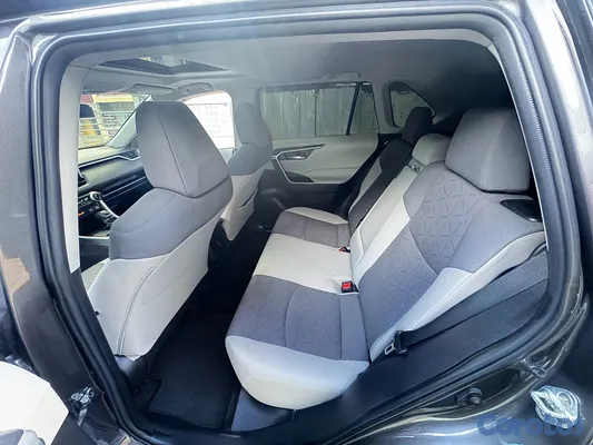 jeepetas y camionetas - TOYOTA RAV4 XLE 2023 5