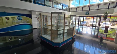 modulo de pasillo en plaza comercial incluido luz mant y planta eléctrica 