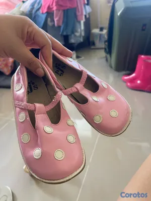 ropa y zapatos - Tenis de niñas 16