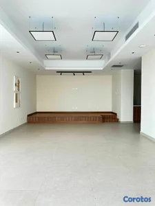Local Comercial en Alquiler / Excelente Ubicación
