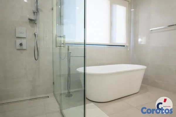 casas - Luxury 6-Bedroom Villa for Sale in Punta Cana Vill 18