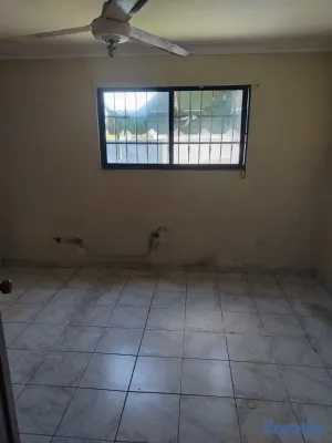 casas - la casa está en excelente condiciónes.  6