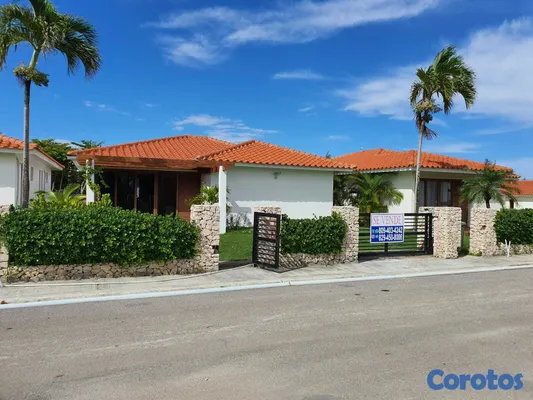 casas vacacionales y villas - Villa en Cabrera 12
