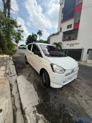 carros - Vendo Daihatsu Mira 2018 en muy buenas condiciones 5