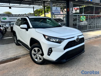 Toyota rav4 2021 LE 4x4 (AWD) plussss