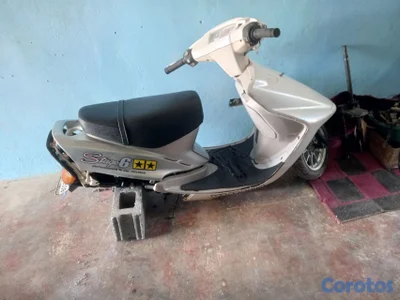 chasis de Pasola Axis 90 solo tengo matrícula original y placa nueva