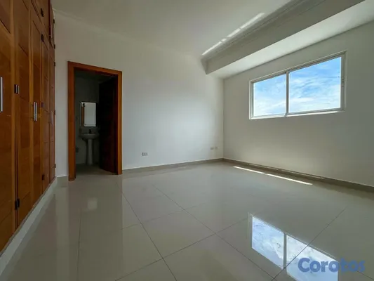 apartamentos - Apartamento en alquiler en Evaristo Morales 10