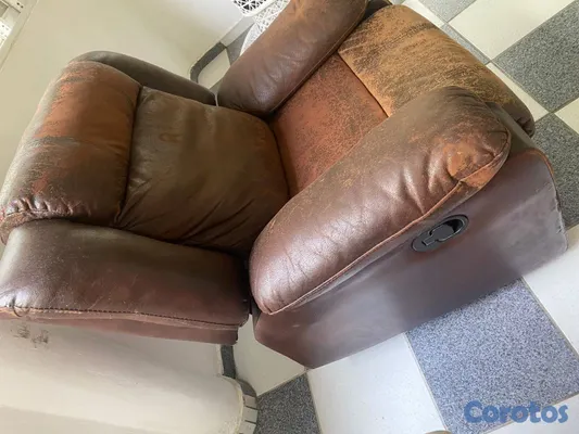 muebles y colchones - SE VENDEN 2 MUEBLES RECLINABLES 4