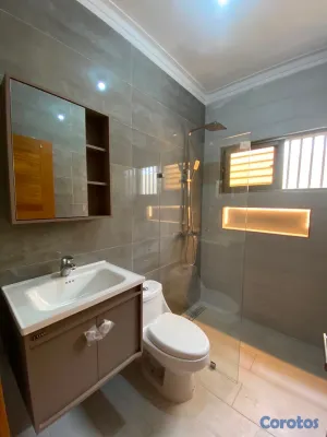 casas - casa en venta en los Lirios la Romana  5