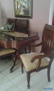 comedor en caoba 6 sillas con tope de cristal 