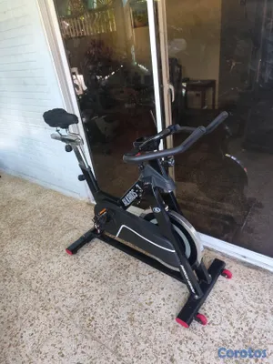 Artículos Deportivos - bicicleta spinning con ajuste de fuerza soporta más de 300 libras  4