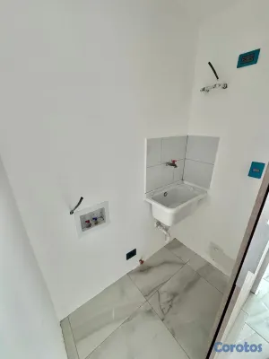 apartamentos - vendo nuevo en el millón una habitación 1.5 baños parqueo balcón lokert  5