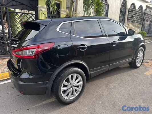 jeepetas y camionetas - Nissan rouge s 2021 2