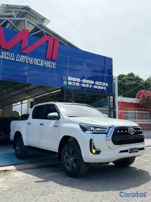 jeepetas y camionetas - Toyota Hilux SRV 2025 2