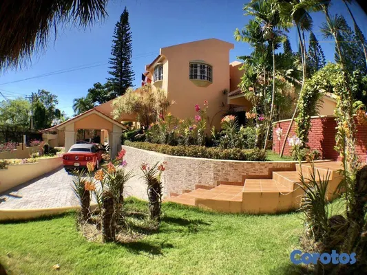 casas - Prestigiosa Exclusiva y Lujosa Residencia en Cuesta Hermosa III ID 1949 5
