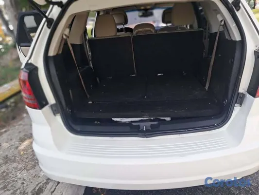 jeepetas y camionetas - VENTA DE VEHICULO DODGE JOURNEY  2