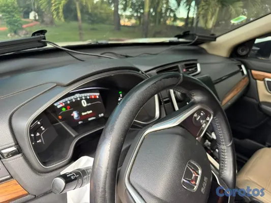 jeepetas y camionetas - Honda crv touring 2017 5
