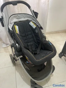Se vende cocho/car seat 