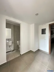 Alquiler apartamento Moderno / Amplio Balcón 
