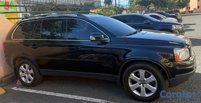 VENDO JEEP VOLVO DIESEL 2010 EXCELENTES CONDICIONES 
