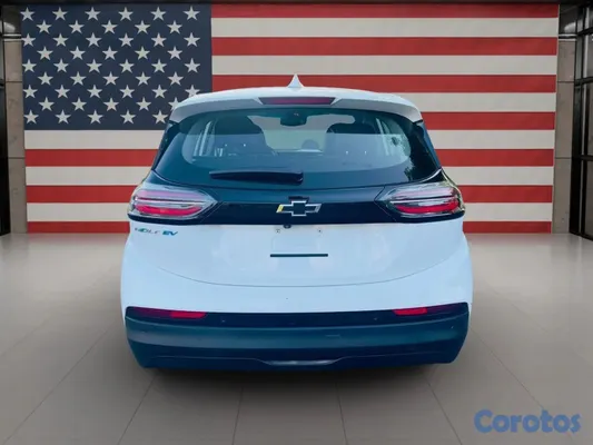 carros - 2023 Chevrolet Bolt EV LT — 100% Eléctrico — La Ro 3