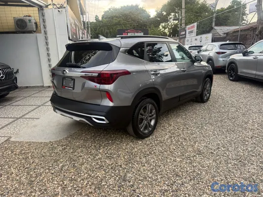 jeepetas y camionetas - kia seltos s 2021 clean carfax  4