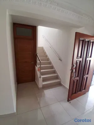 casas - VENDO HERMOSA CASA DE DOS NIVELES, URBANIZACIÓN PU 10