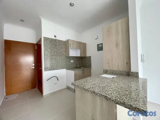 apartamentos - Apartamento en renta en torre moderna próximo a la Churchill 6