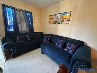 MUEBLES EN CAOBA 