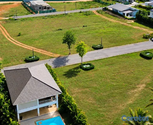 casas vacacionales y villas - Villa de 3 habitaciones con piscina en La Estancia 8
