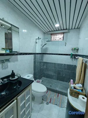 casas - Casa de 4 habitaciones en venta en Av. Independenc 7
